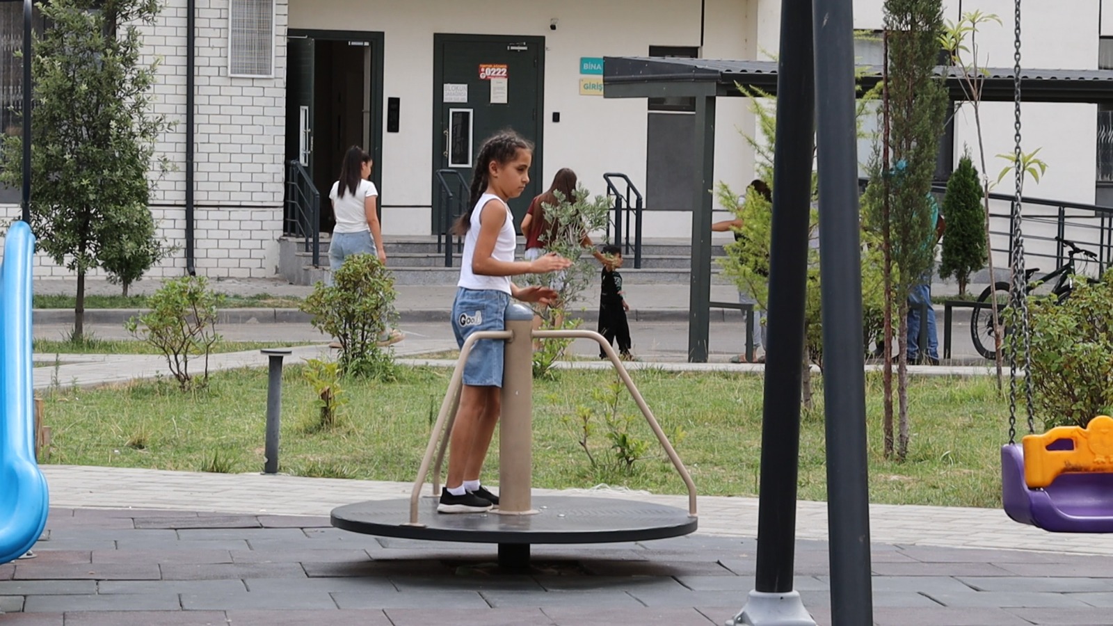 Suqovuşanda müasir infrastruktur qurulur
